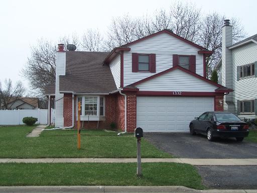 1332 Caribou Tr., Carol Stream, IL 60188