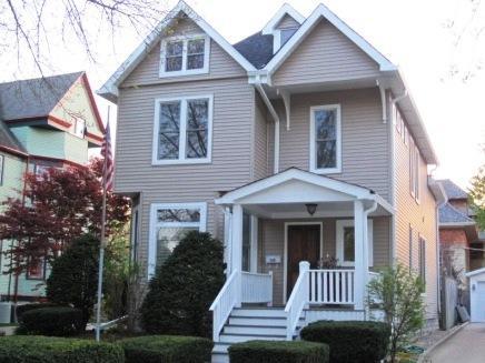 130 N Catherine Ave., La Grange, IL 60525