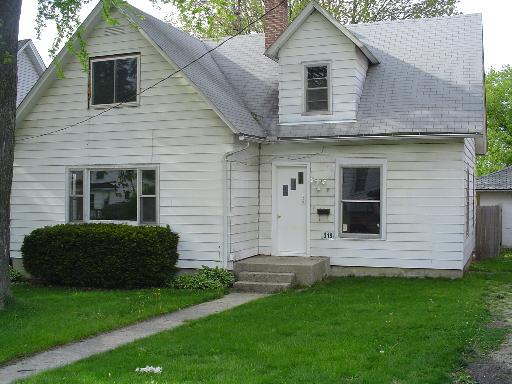 319 Gurler St., DeKalb, IL 60115