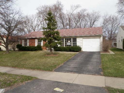 1817 N Kennicott Ave., Arlington Heights, IL 60004