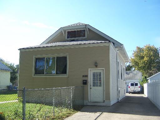 1620 N 34th Ave., Melrose Park, IL 60160