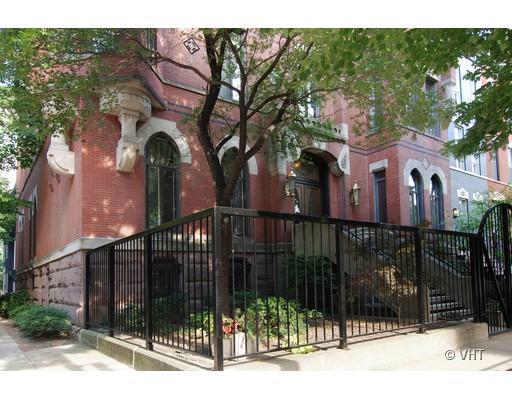 839 N Dearborn St. #A, Chicago, IL 60610