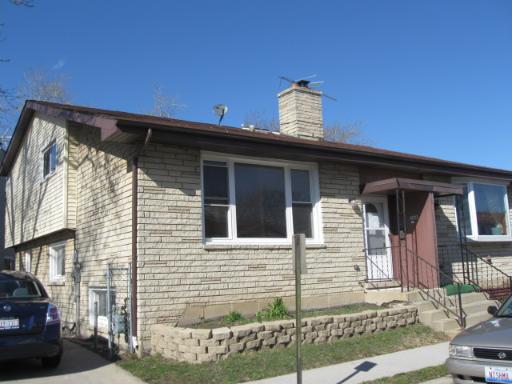 366 Dover Ln., Des Plaines, IL 60018