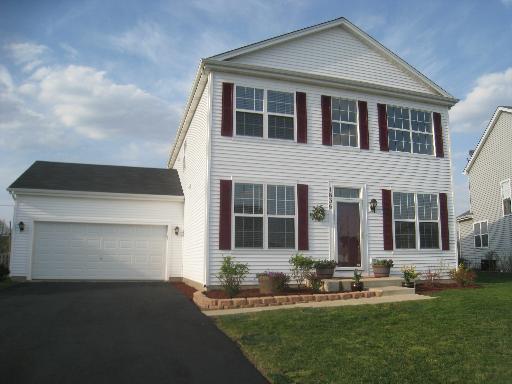 1836 Bluestem Cir., Aurora, IL 60504