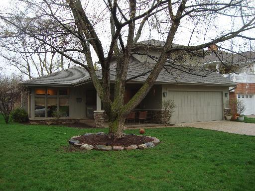 1111 Whitfield Rd., Northbrook, IL 60062
