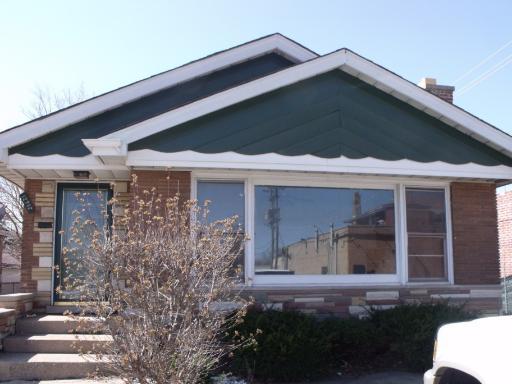12712 S Loomis St., Calumet Park, IL 60827
