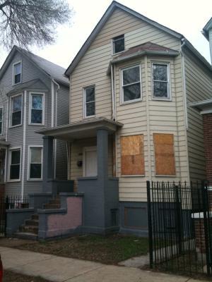 8371 S Bond Ave., Chicago, IL 60617