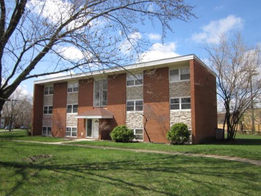 568 Pershing Ave. #D, Glen Ellyn, IL 60137