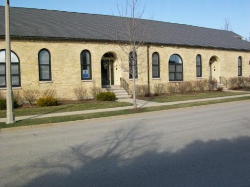 746 Lyster Rd., Highwood, IL 60040
