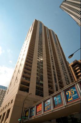 200 N Dearborn St. #4207, Chicago, IL 60601