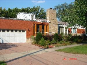 716 S Crescent St., Park Ridge, IL 60068