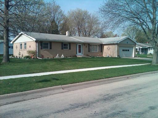 1218 Brookside Dr., Rochelle, IL 61068