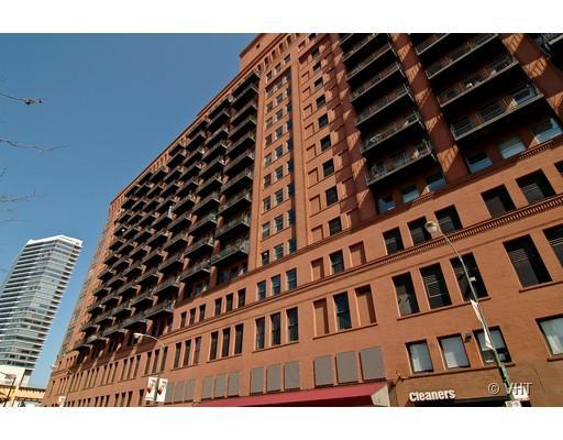 165 N Canal St. #818, Chicago, IL 60606