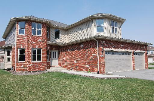 20724 S Newberry St., Frankfort, IL 60423