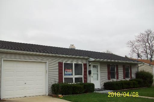 613 Iola Ave., Romeoville, IL 60446