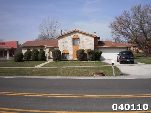 19016 Crawford Ave., Country Club Hills, IL 60478