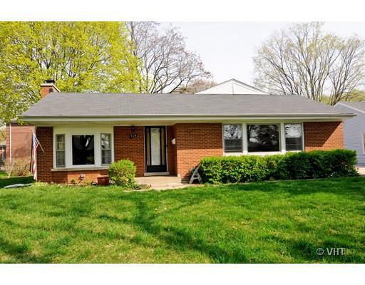 904 W Milburn Ave., Mount Prospect, IL 60056