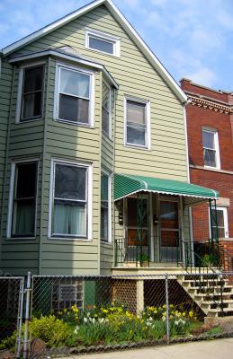 2502 N Sawyer Ave., Chicago, IL 60647