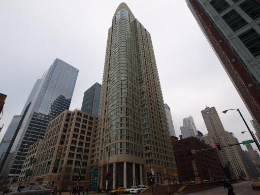 345 N Lasalle Blvd. #1809, Chicago, IL 60654