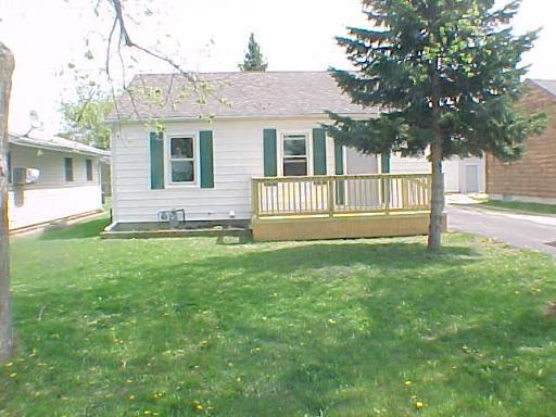 1220 Gates St., Aurora, IL 60505