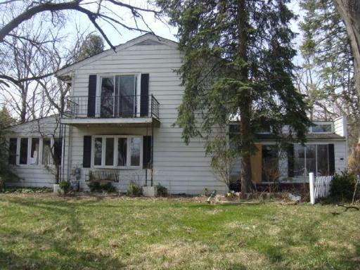 5940 S Fairview Ave., Downers Grove, IL 60516