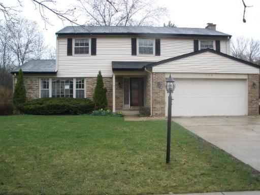 1560 Chapel Ct., Deerfield, IL 60015