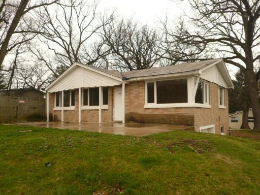 1301 Maple Ave., Lisle, IL 60532