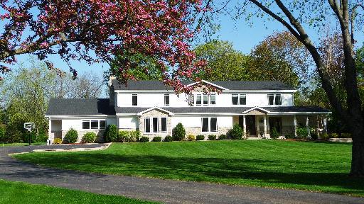 1S741 Taylor Rd., Glen Ellyn, IL 60137