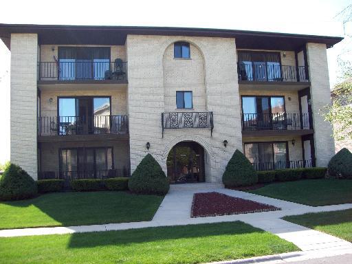 16830 S 82 Ave. #3N, Tinley Park, IL 60477