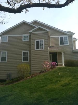1492 Remington Ln., Round Lake, IL 60073