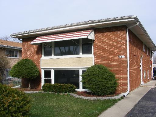 631 N Lincoln Ave., Addison, IL 60101