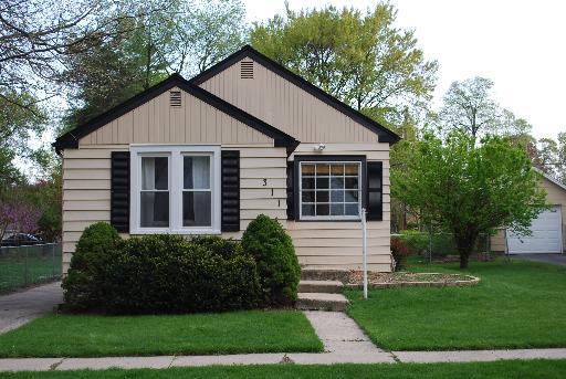 311 Charles St., Carpentersville, IL 60110