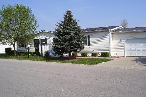 328 Mallard Ln., Sandwich, IL 60548
