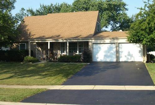 104 Aspen Dr., Schaumburg, IL 60194