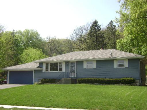 520 N Harrison St., Algonquin, IL 60102