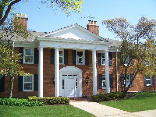 501 Coventry Ln. #1, Crystal Lake, IL 60014