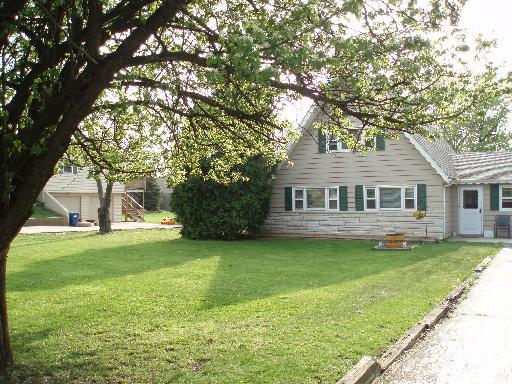 1017 Murphy Dr., Joliet, IL 60435