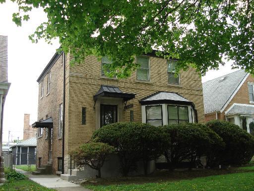 8223 S Sawyer Ave., Chicago, IL 60652