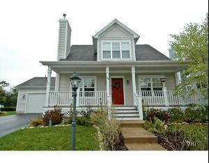 146 Center St., Crystal Lake, IL 60014