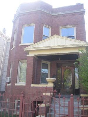 2710 N Central Park Ave., Chicago, IL 60647