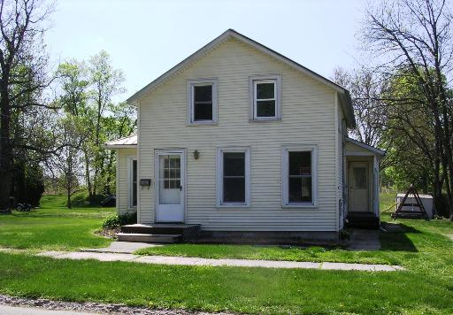 881 Lincoln St., Marseilles, IL 61341