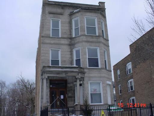 5825 S Michigan Ave., Chicago, IL 60637