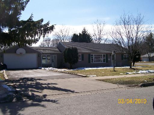 948 New Haven Ave., Aurora, IL 60506