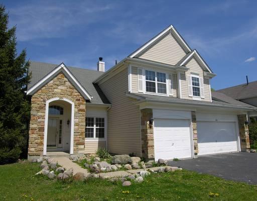 502 Fairfax Ln., Grayslake, IL 60030