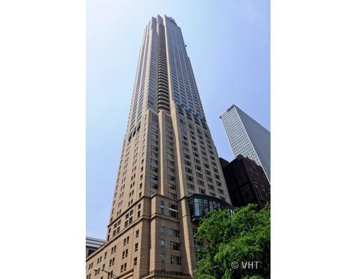 800 N Michigan Ave. #5003, Chicago, IL 60611