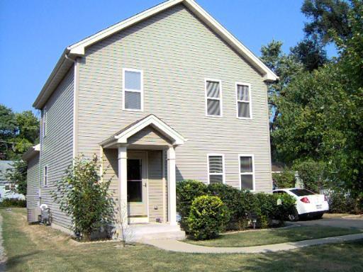 1109 Jackson St., Aurora, IL 60505