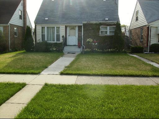 1532 Wentworth Ave., Calumet City, IL 60409