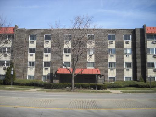 4700 Old Orchard Rd. #102, Skokie, IL 60076