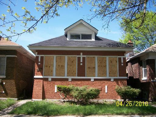8346 S Oglesby Ave., Chicago, IL 60617