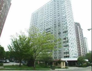 3900 N Lake Shore Dr. #18E, Chicago, IL 60613